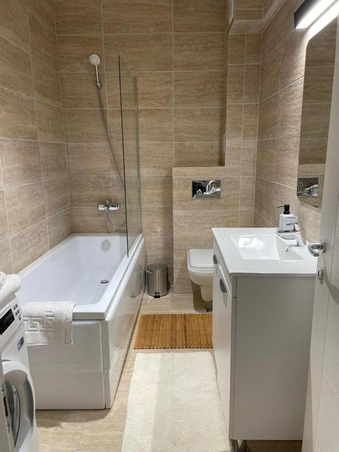 Shi Zi Junior Suite Iasi Ngoại thất bức ảnh